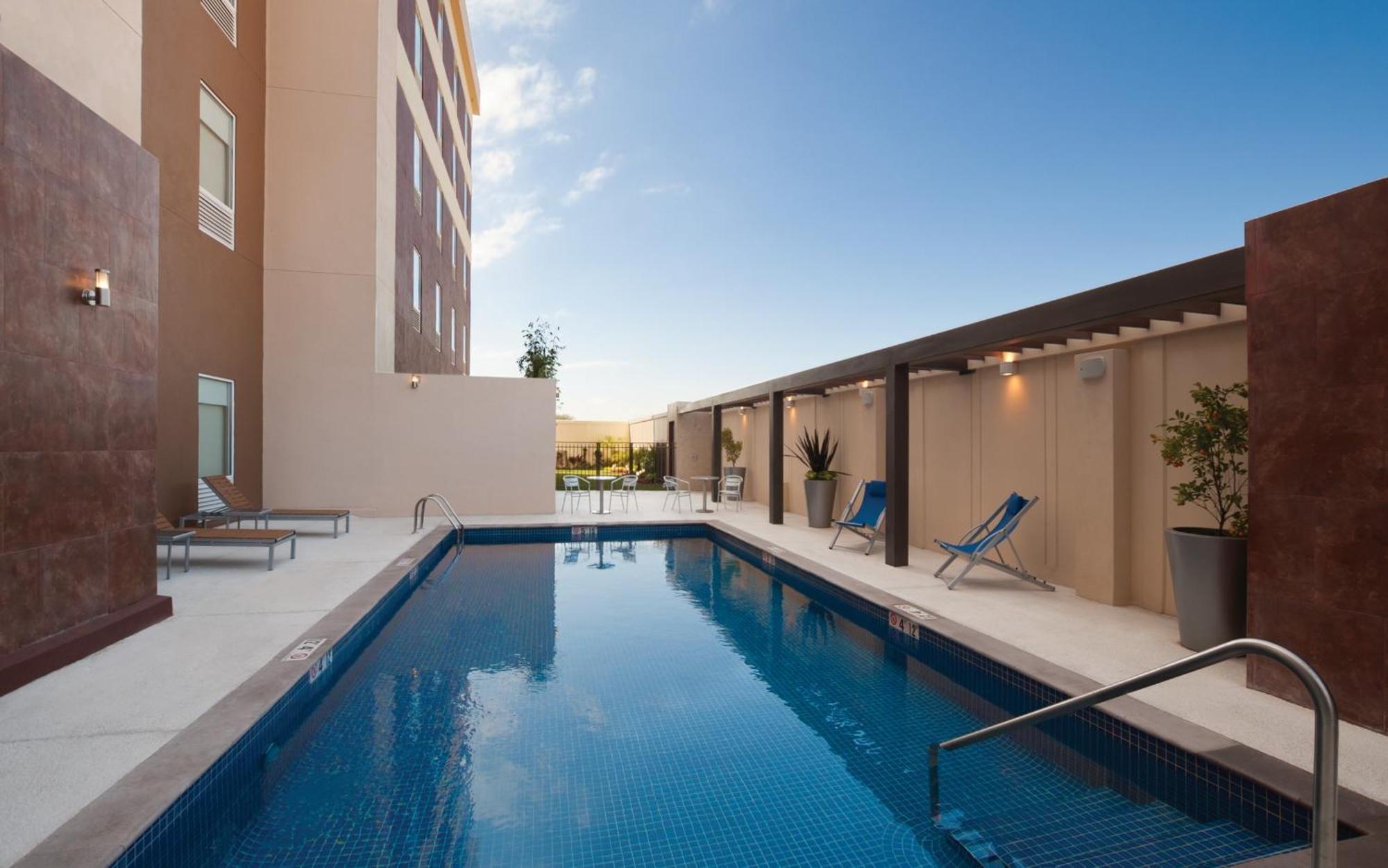 Home2 Suites By Hilton Winter Garden Exterior photo